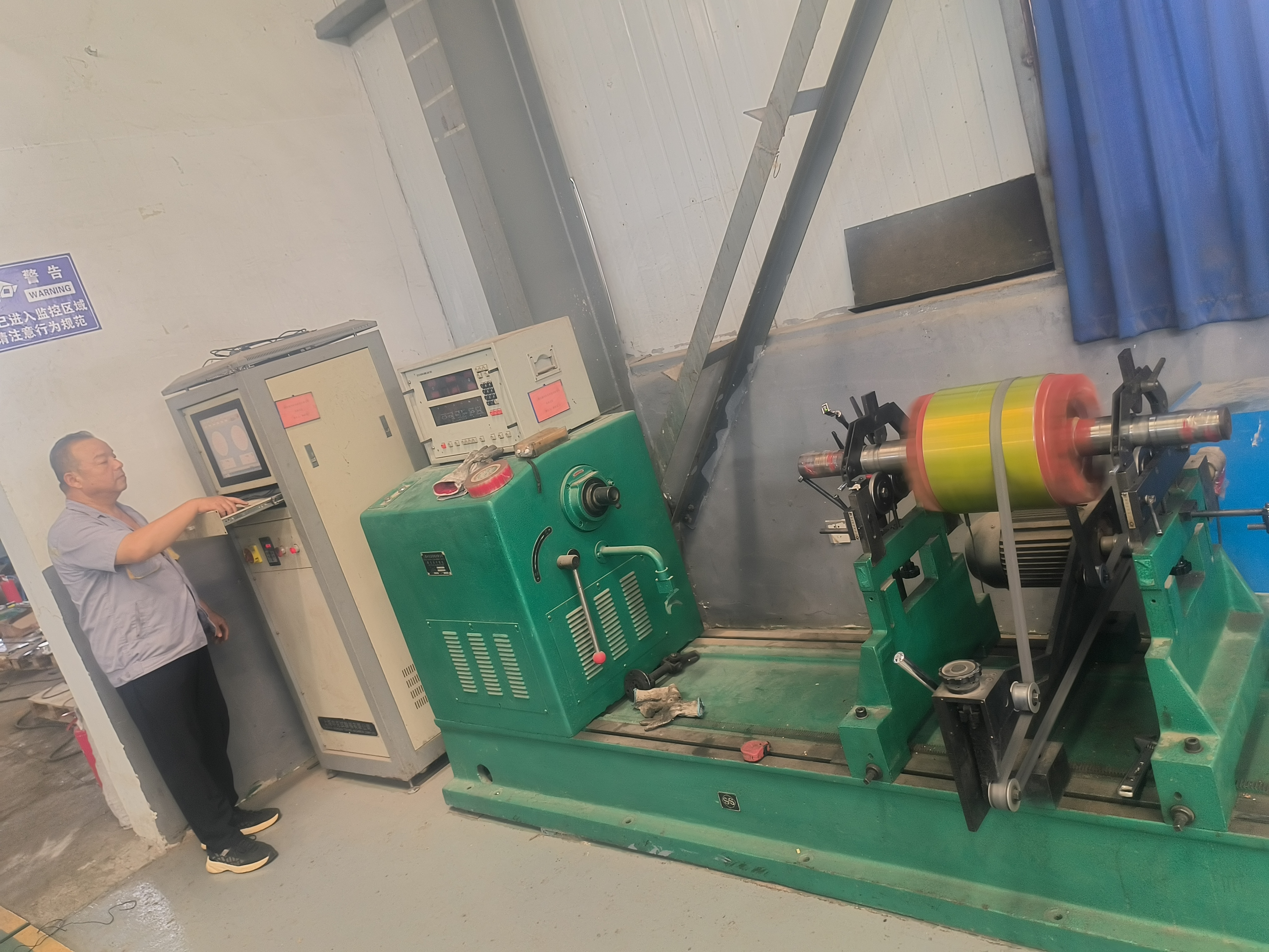 南陽防爆電動機(jī)在高粉塵環(huán)境下能否穩(wěn)定運(yùn)行